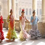Feria De Abril Dimulai, Gaun Flamenco Warnai Jalanan Spanyol