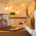 Online Romance Day Pasangan LDR Kirim Hampers Virtual
