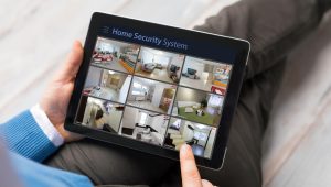 Smart Home Security: CCTV AI Yang Bisa Membedakan Tamu