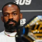 Jon Jones Isyaratkan Pensiun Usai Laga Pertahanan Gelar