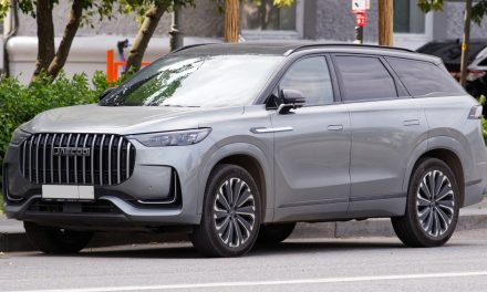 JAECOO J8 Dinobatkan Sebagai The Best High SUV 7-Seater