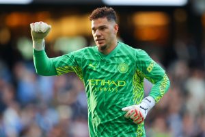 Ederson Moraes Pamit Ke Rekan Di Man City Usai Dilirik Al-Hilal
