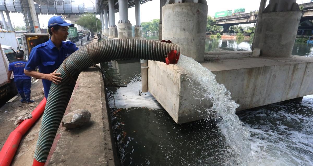 Upaya Mitigasi Banjir Rob Kalibaru Lewat Infrastruktur Pesisir