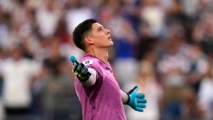 Kisah Orlando Gill Jual Jersey Timnas Paraguay Demi Putranya