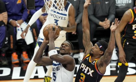 Anthony Edwards Cetak 35 Poin, Timberwolves Singkirkan Suns