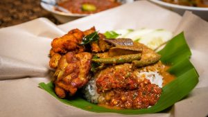 Nasi Kakook Khas Kelantan: Nasi Ayam Kuah Dalca Dan Sambal