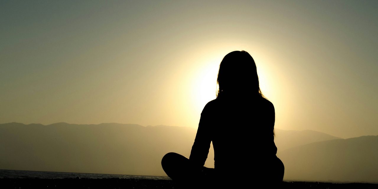 Studi Yale: 15 Menit Tanpa HP Di Pagi Hari Bikin Mood Stabil