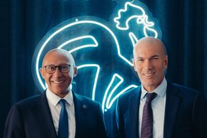 Zinedine Zidane Resmi Latih Prancis Dan Siapkan Taktik Anyar
