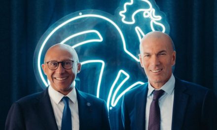 Zinedine Zidane Resmi Latih Prancis Dan Siapkan Taktik Anyar